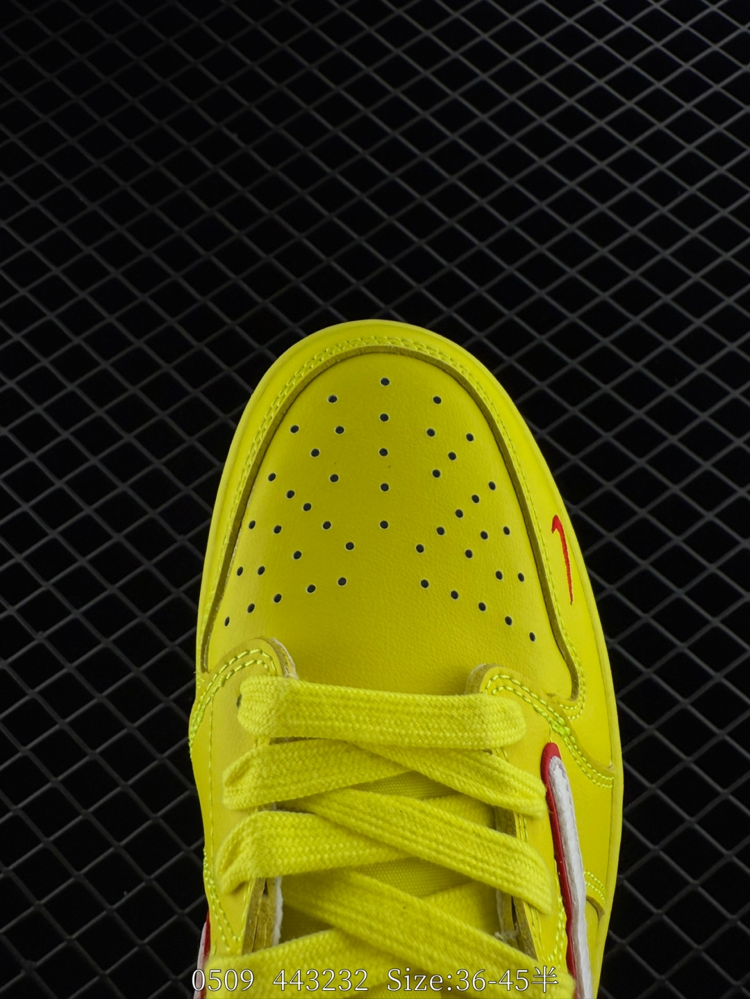 Travis Scott x Air Jordan 1 ” Reverse Mocha “